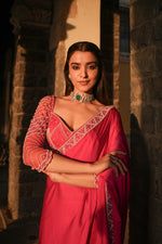 Load image into Gallery viewer, Stambh Saree