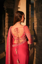 Load image into Gallery viewer, Stambh Saree