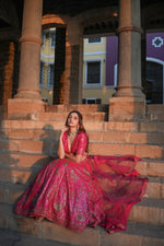 Load image into Gallery viewer, Vistar Fuschia Pink Lehenga