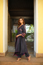 Load image into Gallery viewer, Katha Navy blue suit