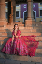 Load image into Gallery viewer, Vistar Fuschia Pink Lehenga